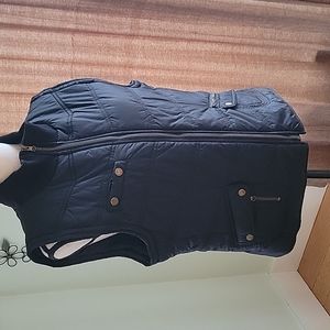 Ambition Puffer Vest EUC